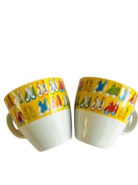 Bed Bath & Beyond Mugs High-Top
4" Multi-Colored Converse Sneakers Cups Set